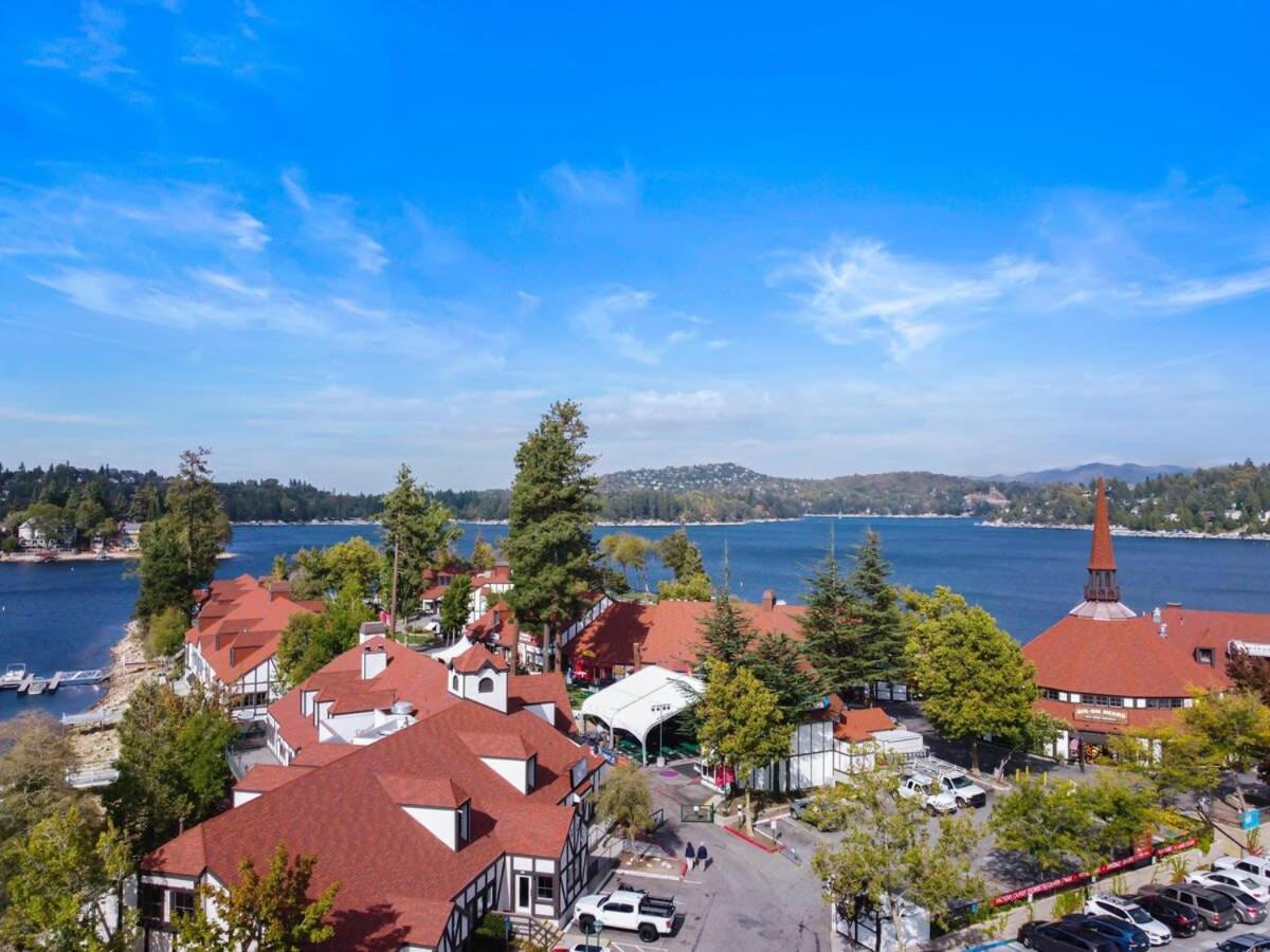 Snowflower Cabin Modern Luxe, 2 Level, 1500 Sqft, Ac, View, Dogs, Walk To Village 레이크애로우헤드 외부 사진