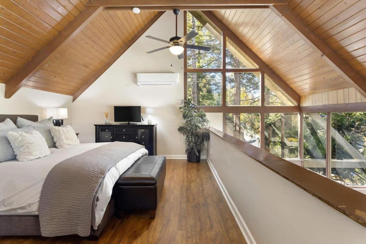 Snowflower Cabin Modern Luxe, 2 Level, 1500 Sqft, Ac, View, Dogs, Walk To Village 레이크애로우헤드 외부 사진